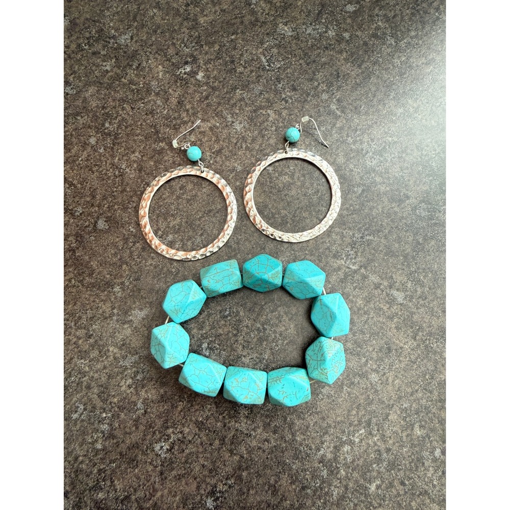 Turquoise Jewelry Set Hammered Silver‎ Hoop Earrings & Chunky Faceted Bracelet